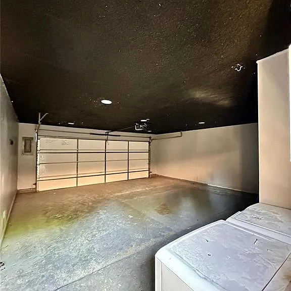 900 E Dallas Ave #17 — Photo 21