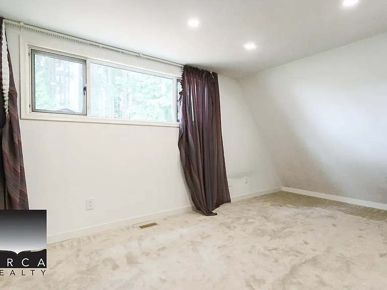 2752 Byron Rd — Photo 19