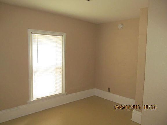5th image of 159 National Ave NW #2