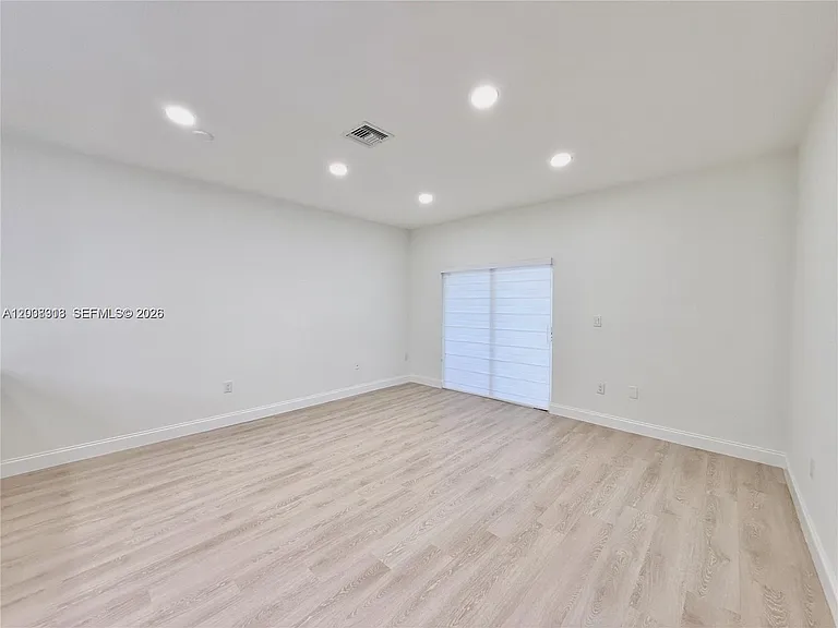 4412 Woodland Cir #4412 — Photo 5