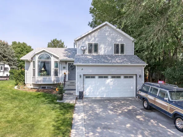 132 Forest Ln, Elko, NV 89801