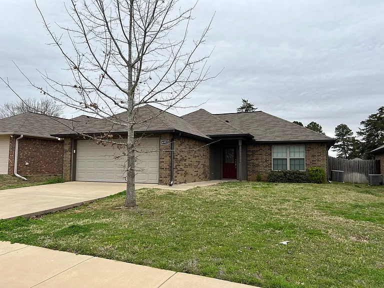 6952 Vernado Dr — Photo 1