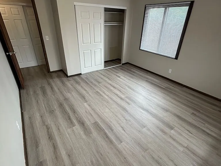 Highland Gables Apartments — Photo 23