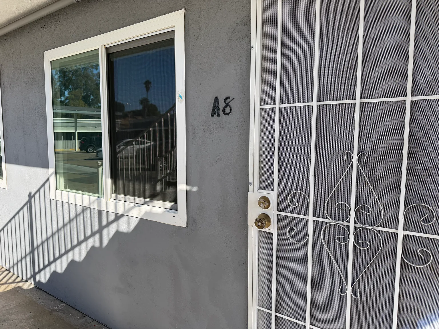 Studio, 300 sqft, $1,450 — Photo 2