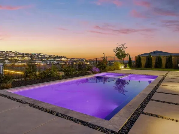 4701 Iron Bird Dr, Folsom, CA 95630