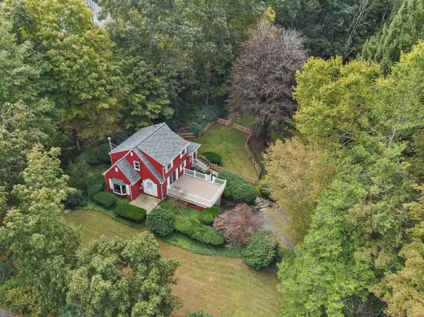 23 Griswold Road, Oxford, CT 06478
