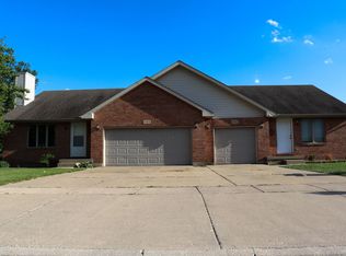 1466-1468 Moluf St, Dekalb, IL 60115