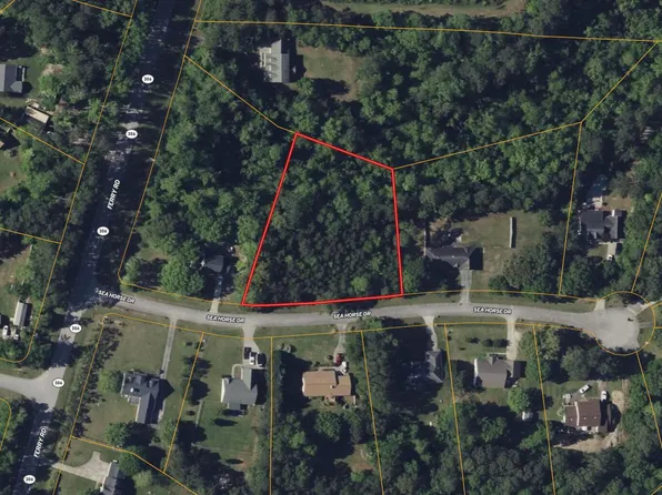 103 Seahorse Drive, Havelock, NC 28532