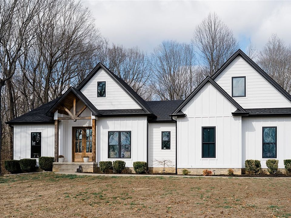 1st image of 454 Sledge Rd