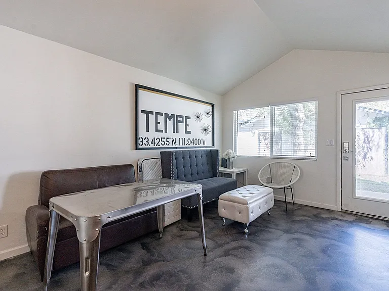 2309 S College Ave #17 — Photo 7