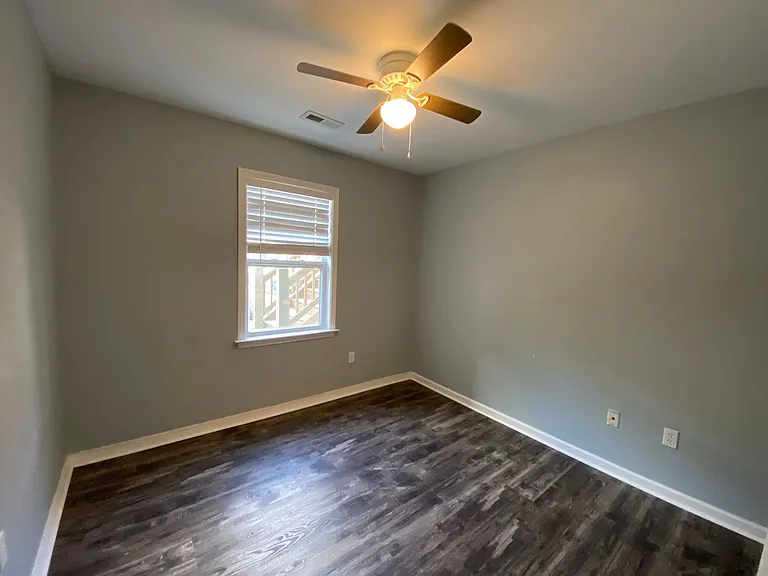 5132 Greenville Loop Rd #B — Photo 30