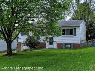1367 Cavitt Rd, Monroeville, PA 15146