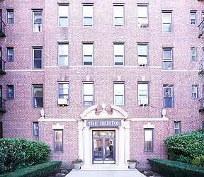 Sold by Winzone Realty Inc