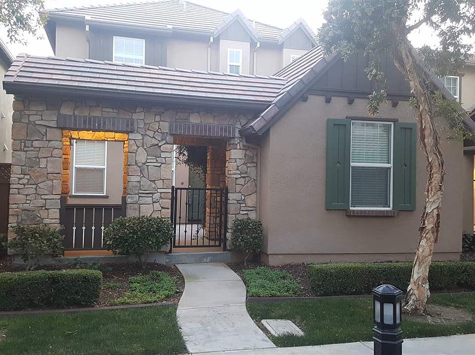 1st image of 165 W Santa Barbara Way