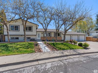1690 Rayburn Dr, Reno, NV, 89503
