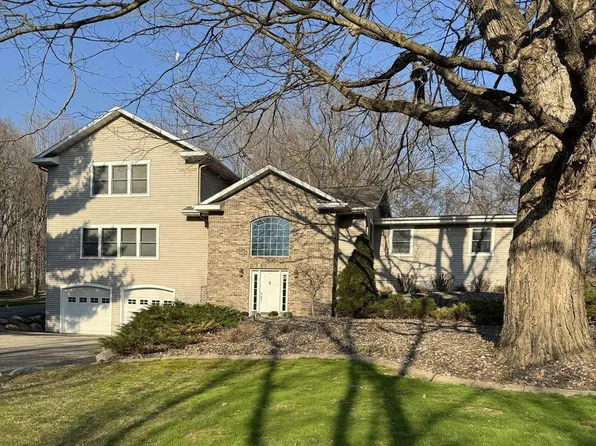 N2310 Wenham Road, Fort Atkinson, WI 53538