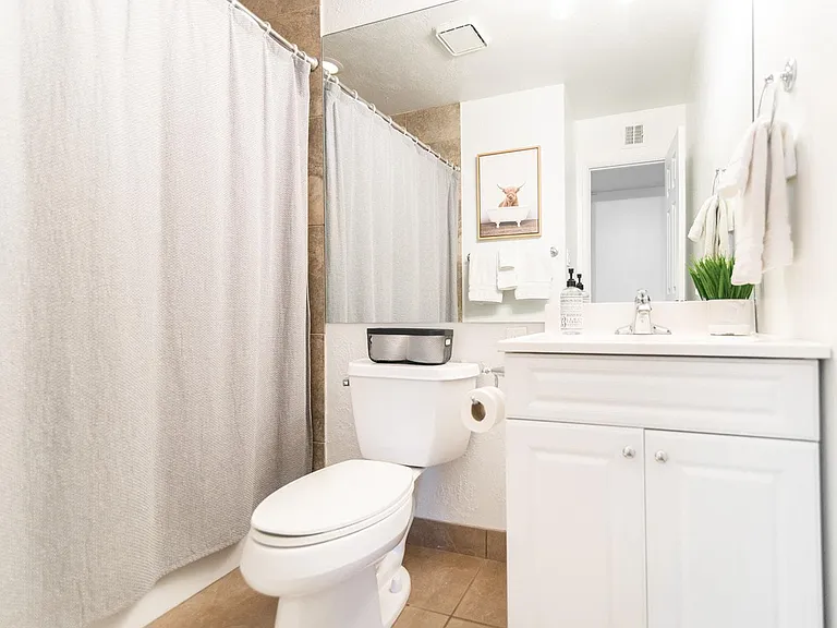 7435 E Granada Rd — Photo 27