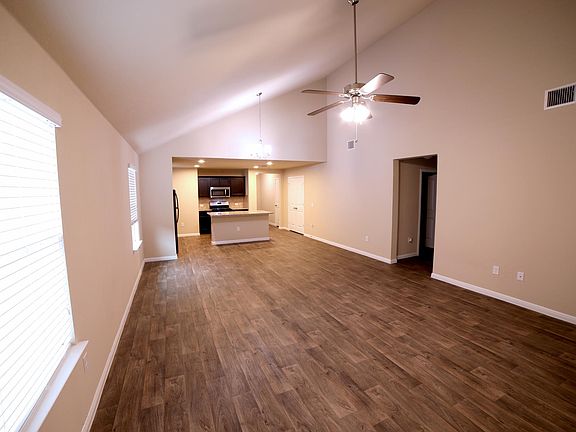 3rd image of 11001 Ukaoma Way