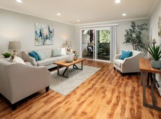 1033 Crestview Dr APT 105, Mountain View, CA 94040