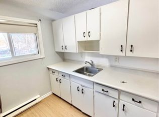 770 Riverside Dr #1, Fredericton, NB E3A 8C3