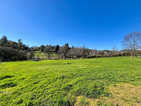 4th image of 10747 Mount Vernon Rd