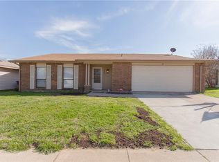 4400 Buckeye St, Fort Worth, TX 76137