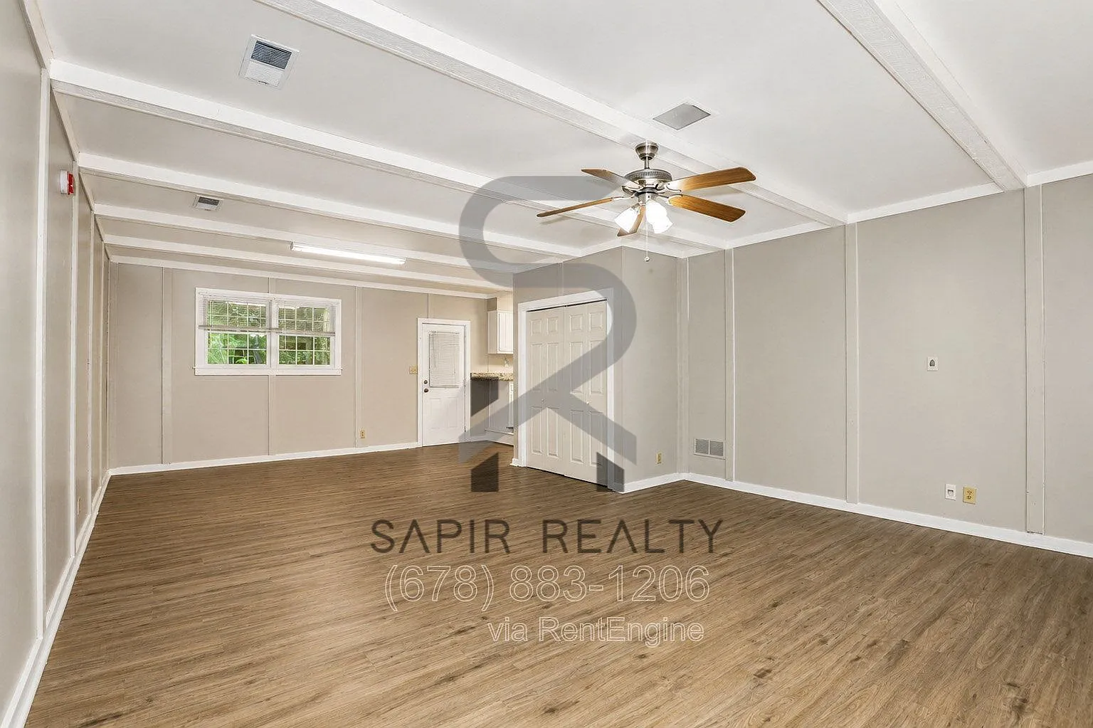 3 bed, 2.0 bath, 2088 sqft, $2,175 — Photo 4