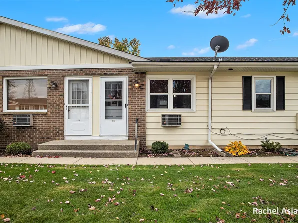 716 Andover St SE #42, Grand Rapids, MI 49548