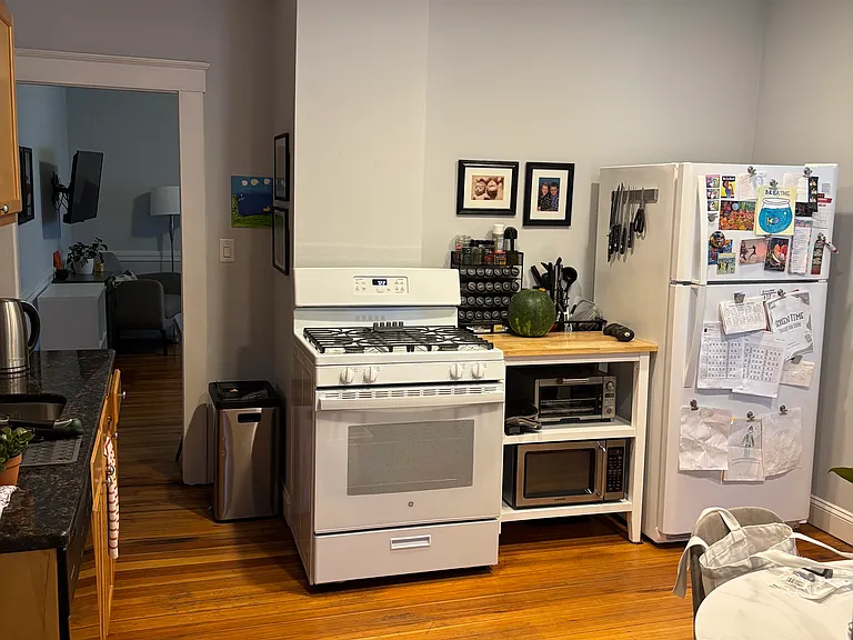 23 Gould St #1 — Photo 5
