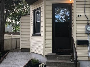 55 Victoria Pl, Gloucester City, NJ 08030