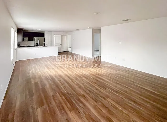 4307 Johnstown Ln — Photo 8