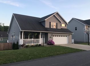 1115 Bailey Cir, Morgantown, WV 26508