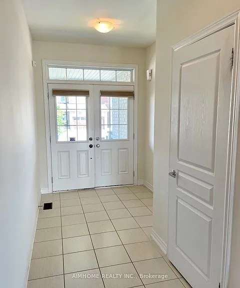 45 Philips Lake Ct — Photo 3