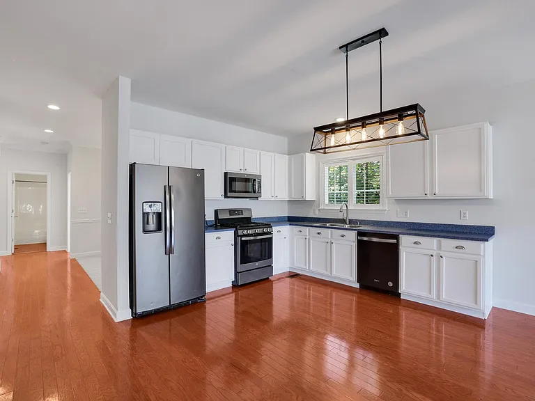 1302 Liberty Pike — Photo 41