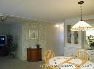 8463 Central Ave, Brooksville, FL 34613