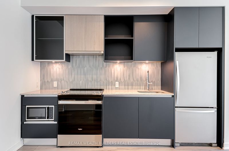 Oakville Townhouse for rent - 2 Bedrooms — photo 14