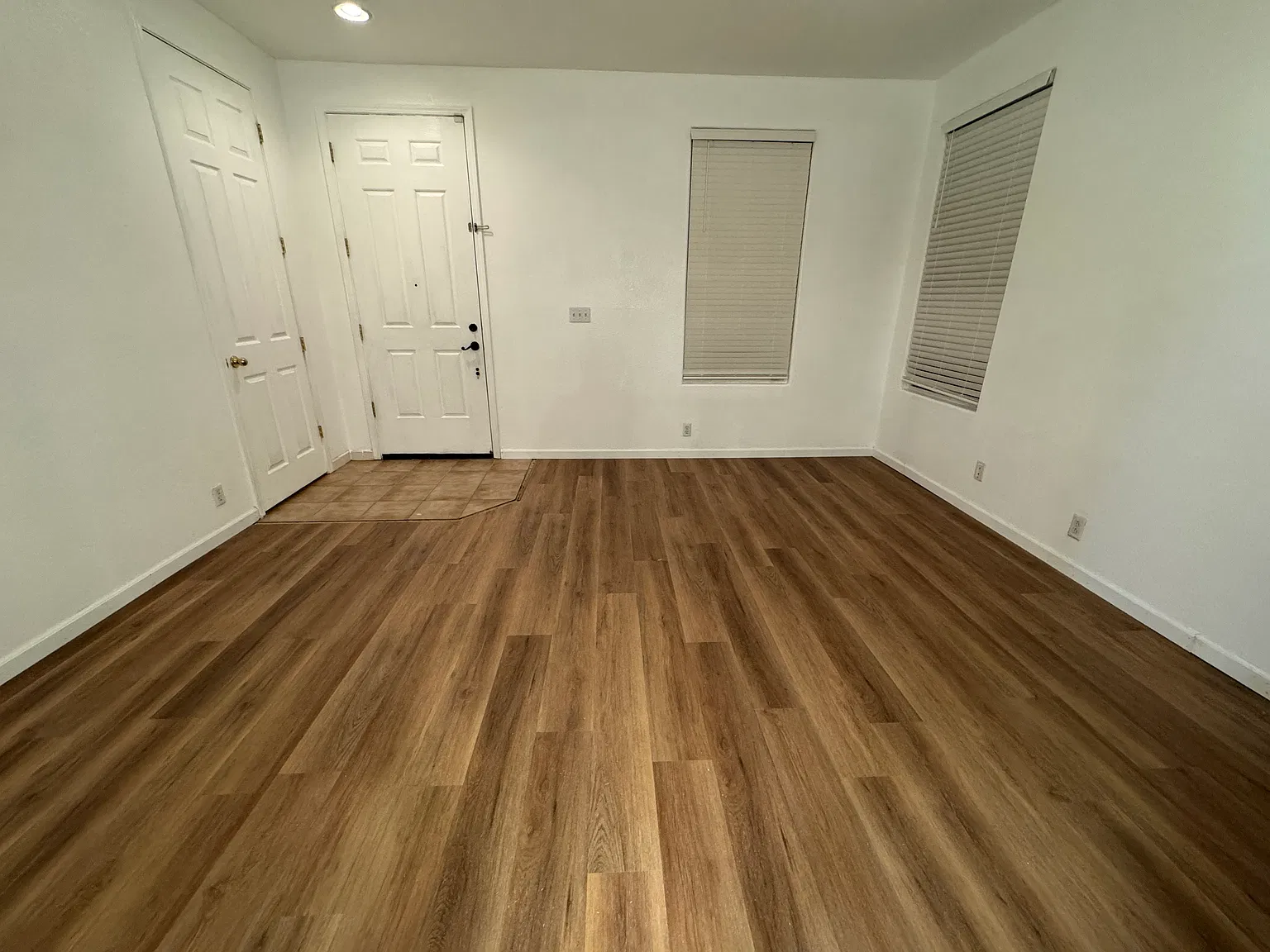 3 bed, 1330 sqft, $2,800 — Photo 2
