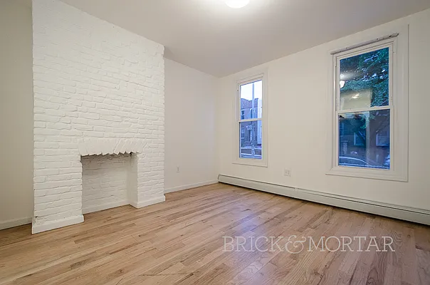 Rented by Brick&Mortar | media 25
