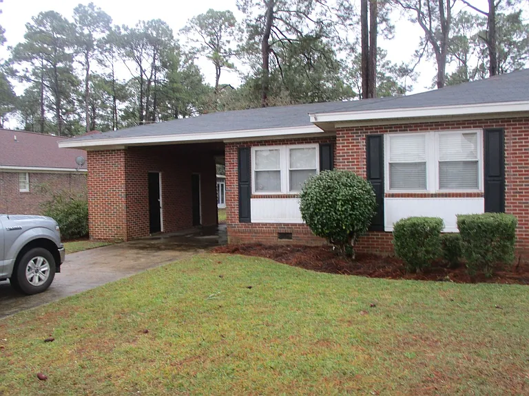 1020 Edgewater Dr — Photo 17