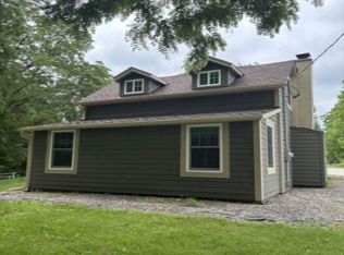 N64W21021 Mill Rd, Menomonee Falls, WI 53051