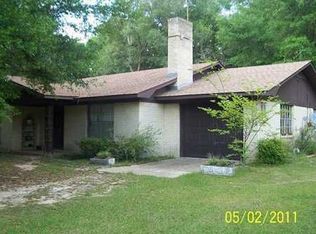 14116 Constitution Rd, Moss Point, MS 39562