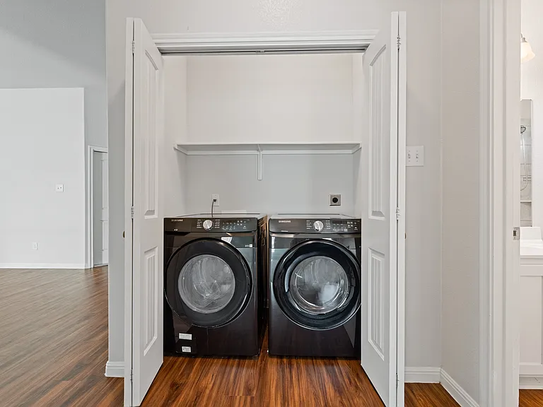 6607 Catherine Dr — Photo 20