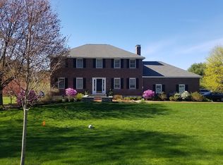 4 Exeter Falls Dr, Exeter, NH 03833