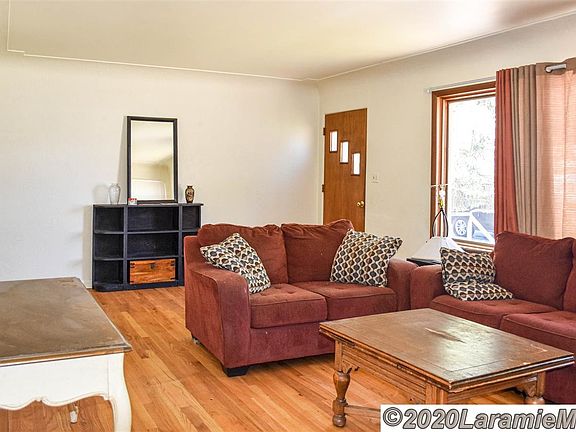 4th image of 1712 Ord St