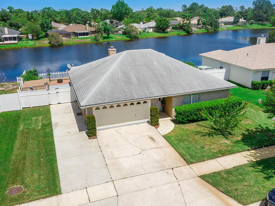 1st image of 4561 Antler Hill Dr W