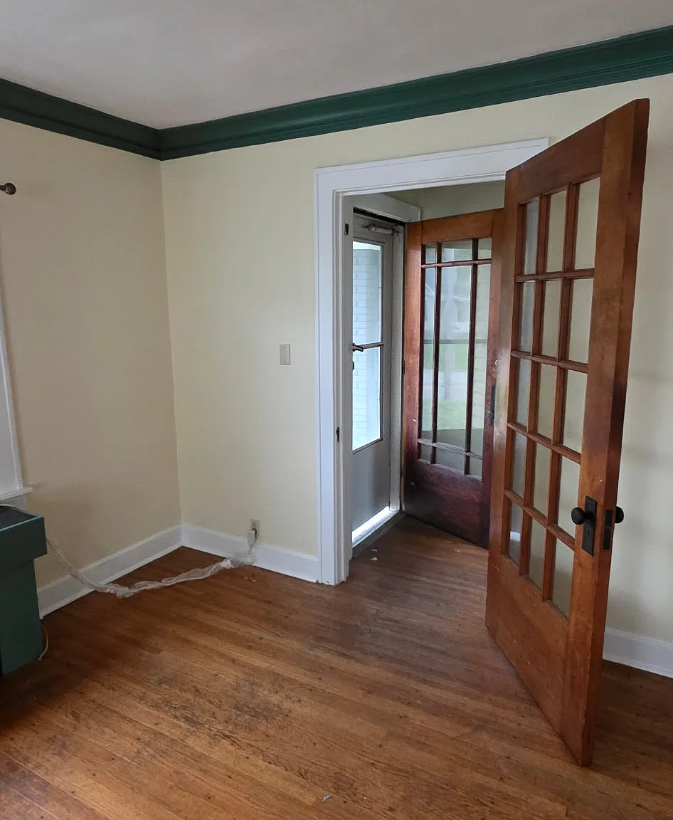 2 bed, 1200 sqft, $1,200 — Photo 2