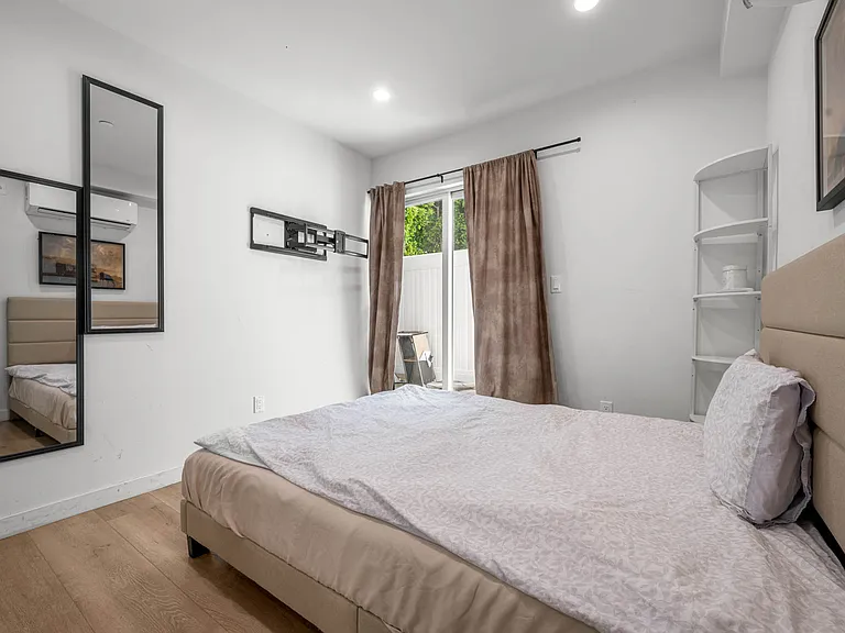 5024 Lindley Ave — Photo 15