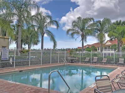 7836 Clemson St APT 202, Naples, FL, 34104