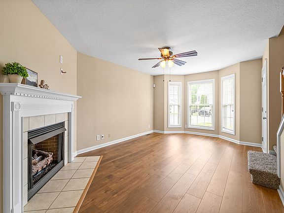 4th image of 1376 Francesca Dr
