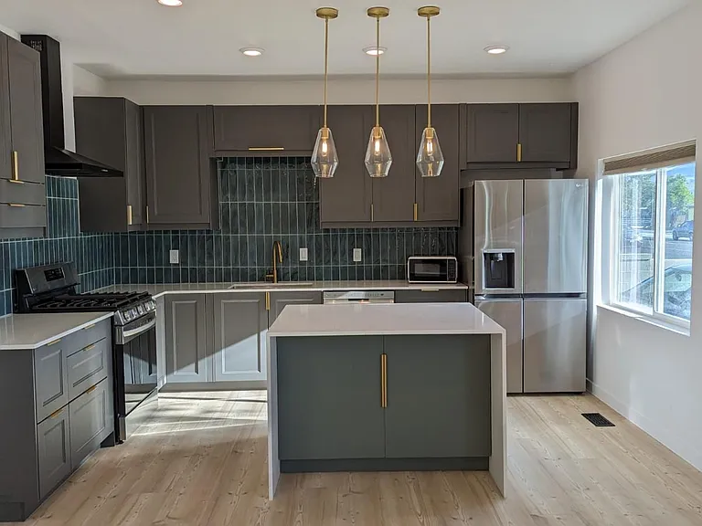 Kitchen - unfurnished